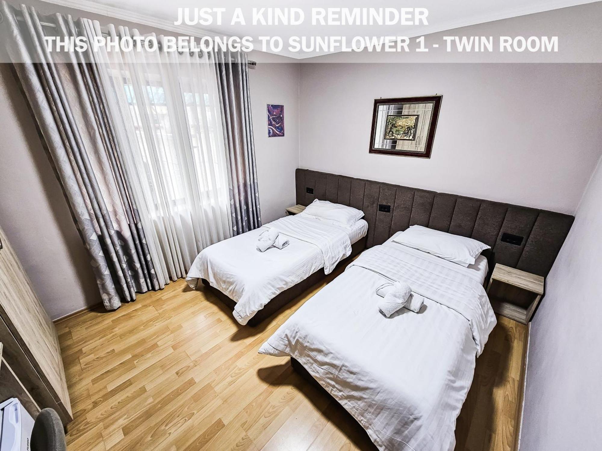 Sunflower Rooms Тирана Экстерьер фото
